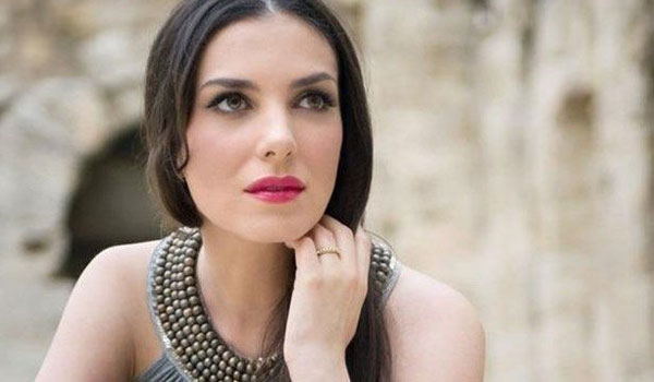 Φωτεινή Δάρρα: Όσα είπε για τον μυστικό γάμο της