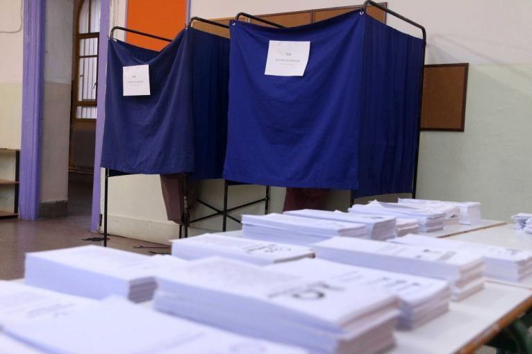 Δημοσκόπηση MRB για εκλογές 2023: Κλειδί οι αναποφάσιστοι