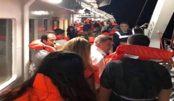 Φωτιά στο πλοίο Ελευθέριος Βενιζέλος. Περιπέτεια εν πλω για 875 επιβάτες
