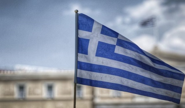 Le Monde: Η Ελλάδα ξαναγεννιέται από τις στάχτες της