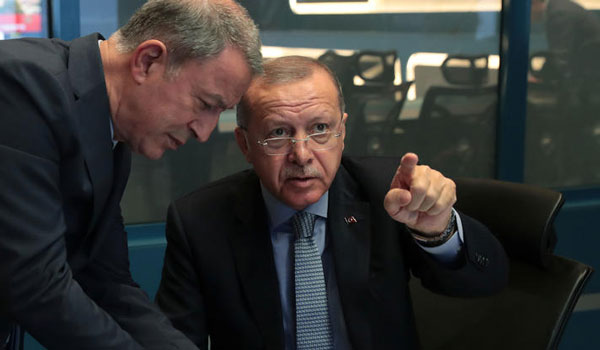 Ο Ερντογάν απειλεί την ΕΕ: Θα σας "πνίξω" στους πρόσφυγες αν καταδικάσετε την επιχείρηση στη Συρία