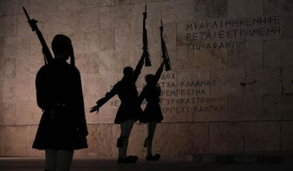 Πέθανε ξαφνικά Εύζωνας της Προεδρικής Φρουράς. Ξύπνησε και κατέρρευσε