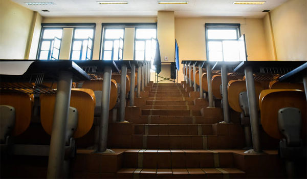 Σάλος στην Κοζάνη: Φοιτήτριες του ΤΕΙ καταγγέλλουν σεξουαλικό εκβιασμό από καθηγητή