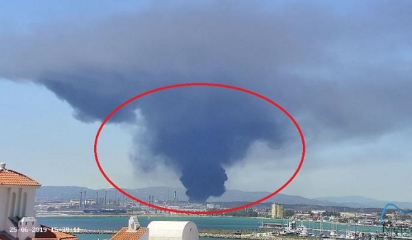 Μεγάλη φωτιά σε εργοστάσιο πετροχημικών στην Ισπανία
