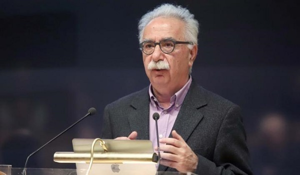 Νομοσχέδιο Γαβρόγλου: Υποβάθμιση των πτυχίων από τη μαζική παραγωγή πανεπιστημιακών τμημάτων