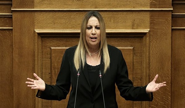 Γεννηματά: Σταματήστε τα παιχνίδια με τη συνταγματική αναθεώρηση