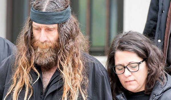 Με συνοπτική διαδικασία ο Ανδρέας Γιακουμάκης, πατέρας του Βαγγέλη, κρίθηκε αθώος