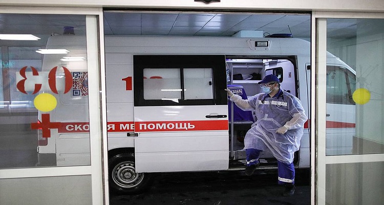 Καταγράφηκαν σχεδόν 6.000 νέα κρούσματα κορονοϊού στη Ρωσία