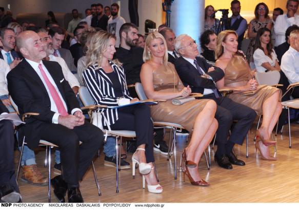 Η ατάκα της Στεφανίδου όταν είδε την Κοσιώνη να φοράει το ίδιο φόρεμα