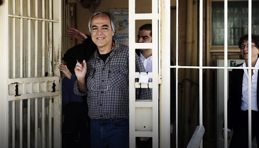 Νέα άδεια στον Κουφοντίνα - Σταματά την απεργία πείνας