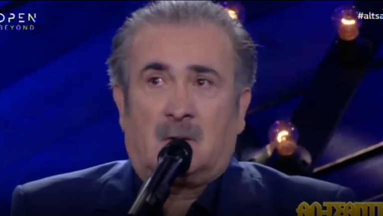 Ο Λάκης Λαζόπουλος κάνει τον απολογισμό για τη δύσκολη χρονιά που πέρασε