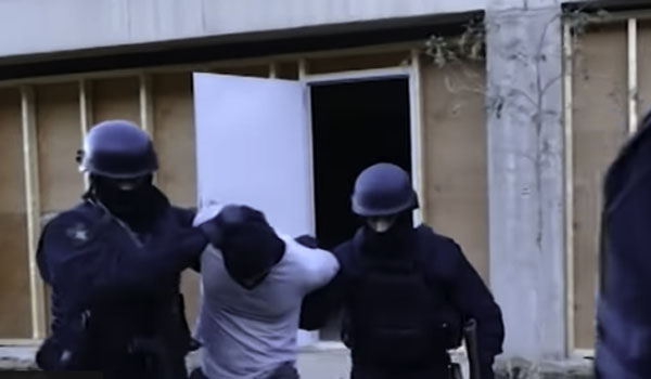 Απαγωγή Λεμπιδάκη: Η αναπαράσταση της απελευθέρωσης του. Βίντεο