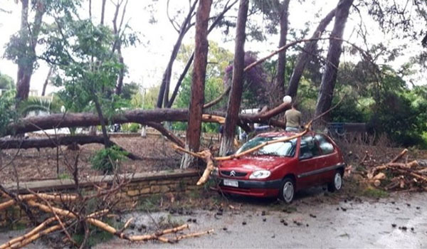 Κακοκαιρία στη Λέρο: Πλημμύρισαν δρόμοι – Σοβαρές ζημιές στο οδικό δίκτυο