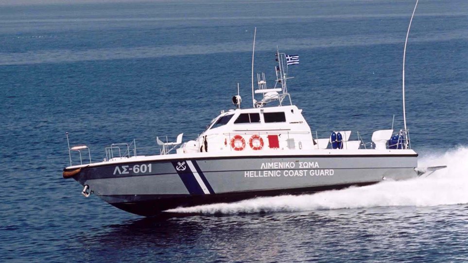 Βυθίστηκε λέμβος με μετανάστες στα ανοιχτά του Αγαθονησίου – Χωρίς τις αισθήσεις της εντοπίστηκε μια γυναίκα