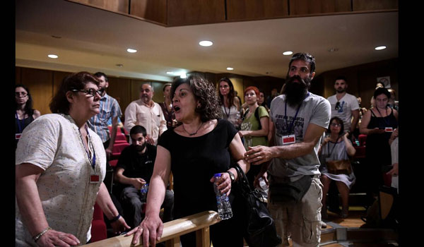 Δίκη Χρυσής Αυγής: "Κακιά στιγμή" η δολοφονία Φύσσα - Η οργή της μάνας