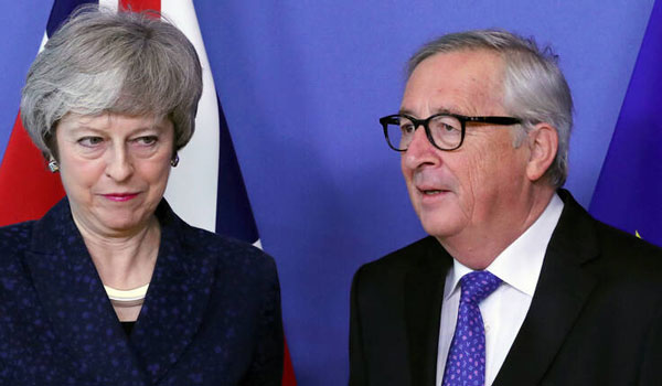 Θρίλερ με το Brexit στις Βρυξέλλες: Σκληροί οι όροι του διαζυγίου. Οι πιθανές ημερομηνίες