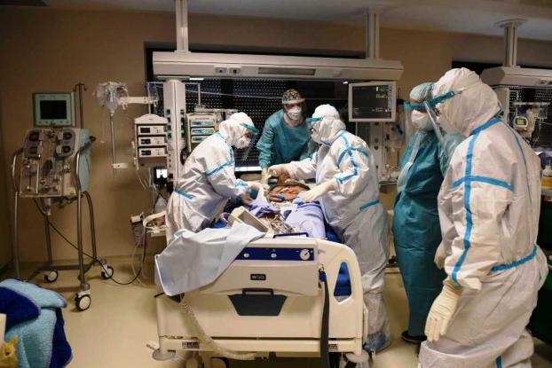 Θεσσαλονίκη: Ιδιωτικές κλινικές αρνήθηκαν να νοσηλεύσουν άστεγο οροθετικό ασθενή