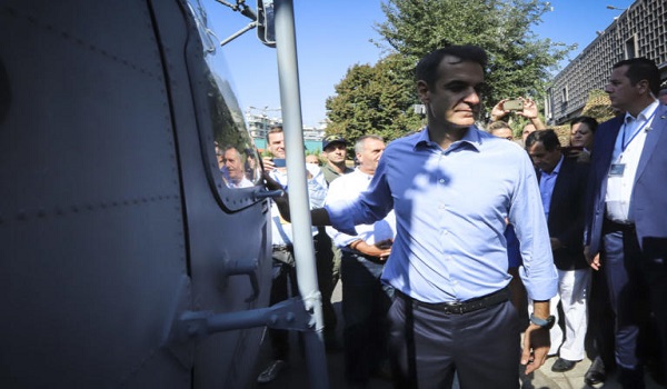 Παραλίγο ατύχημα για τον Κυριάκο Μητσοτάκη στη ΔΕΘ