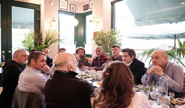 Επιστολή απάντηση Μητσοτάκη στους καλλιτέχνες για τις αντιδράσεις στο βίντεο του κόμματος