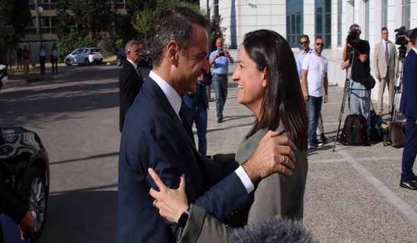 Στο υπουργείο Παιδείας ο Κυριάκος Μητσοτάκης