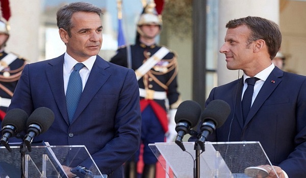 Ηχηρό μήνυμα Μακρόν: Η Γαλλία υποστηρίζει την Ελλάδα - Καταδικάζουμε τις προκλήσεις της Τουρκίας