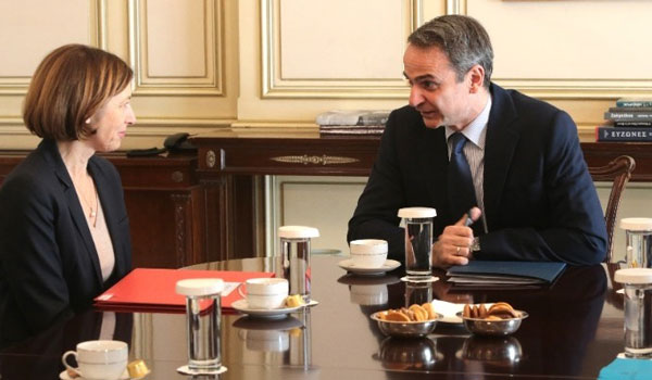 Συνάντηση του Μητσοτάκη με την υπ. Άμυνας της Γαλλίας
