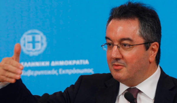 Μόσιαλος: Εκπρόσωπος της ελληνικής κυβέρνησης στους διεθνείς οργανισμούς για τον κορονοϊό