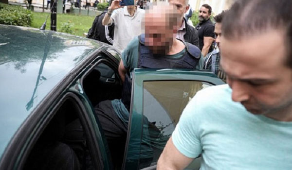 Μοσχάτο: Γιατί καθυστερεί η κηδεία της 14χρονης. Νέες καταγγελίες για τον 43χρονο