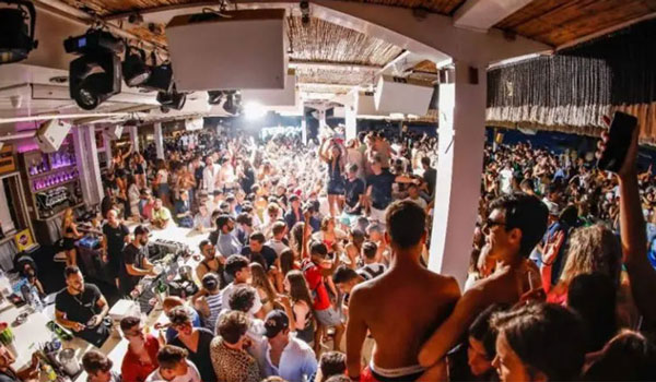 Λουκέτο 48ωρών σε γνωστό club restaurant της Μυκόνου - Απέκρυψε αποδείξεις 44.000 ευρώ