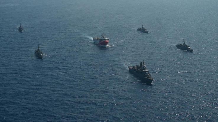 Έκτακτο Συμβούλιο Άμυνας στο Πεντάγωνο – Θρίλερ με την πορεία του Oruc Reis