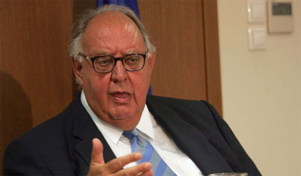 Η Θάτσερ ρώτησε ποιος είναι αυτός ο χοντρός δίπλα στον Σημίτη και ο Πάγκαλος απάντησε με μπιπ