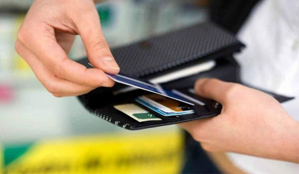 Ξέρετε γιατί οι πιστωτικές κάρτες ονομάζονται VISA;