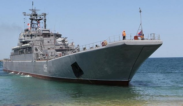 Ρωσικό πολεμικό πλοίο συγκρούστηκε με εμπορικό στο Αιγαίο