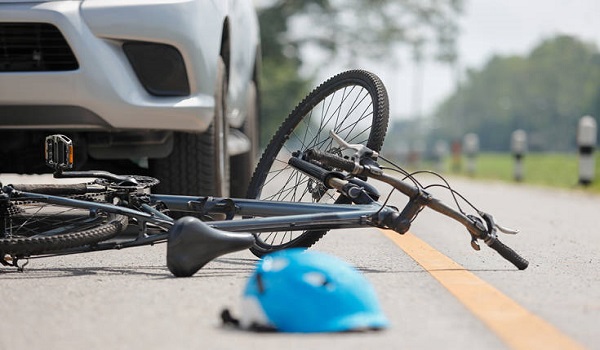 Καρδίτσα: Νεκρή 28χρονη ποδηλάτισσα που παρασύρθηκε από αυτοκίνητο