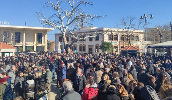Γενική απεργία σήμερα στα νησιά του Βορείου Αιγαίου για το Προσφυγικό