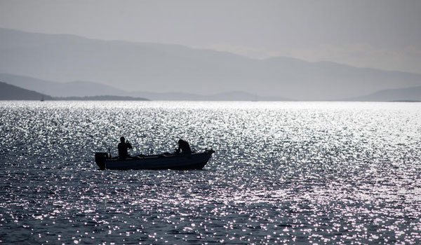 Πάνω από 30 βαθμούς η θερμοκρασία με τοπικές βροχές