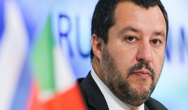 Αμετακίνητος στις θέσεις του ο Ματέο Σαλβίνι