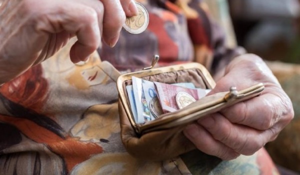 Με τροπολογία θα δοθεί στις 22 ή 24 Μαΐου η 13η Σύνταξη και με βάση επανυπολογισμένες συντάξεις