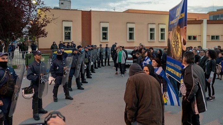 Αποδοκίμασαν Παπαδημούλη, Μουζάλα και Καλπάκη στη Δράμα