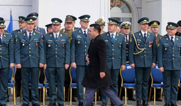 Τα Σκόπια άλλαξαν το όνομα του στρατού