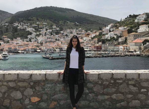 Το τελευταίο τηλεφώνημα της κόρης του: Ραγίζει καρδιές ο πατέρας της 19χρονης δοκίμου