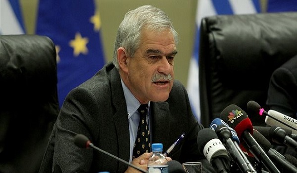 Τόσκας: Υπέβαλα την παραίτησή μου και ο Τσίπρας δεν την έκανε δεκτή
