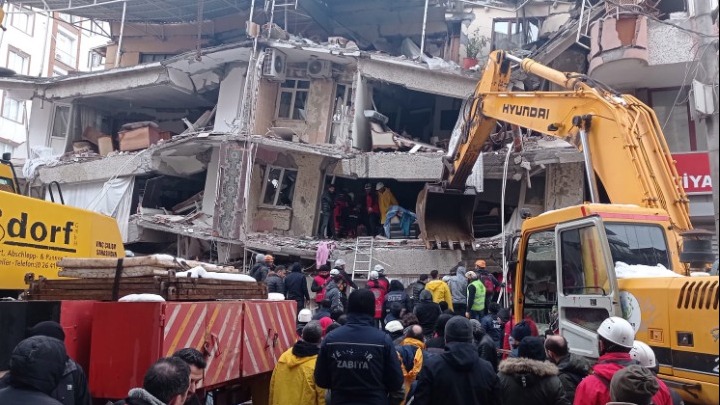 Συνολάκης: Το ελληνικό τόξο μπορεί να δώσει μεγάλο σεισμό 8,5 Ρίχτερ