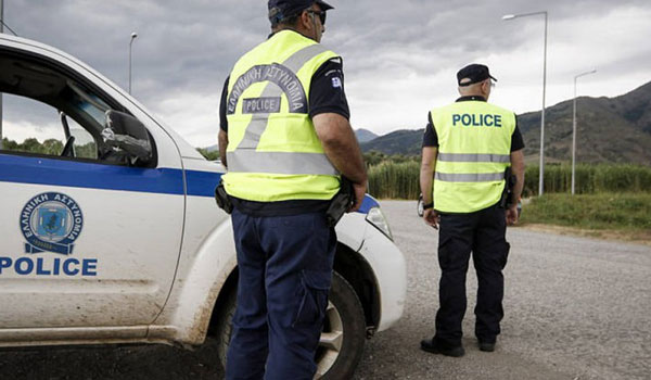 Είδαν το χάρο με τα μάτια τους: Ηλικιωμένος οδηγούσε ανάποδα στην Αθηνών-Λαμίας