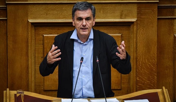 Βουλή: Κόντρα Γεωργιάδη-Τσακαλώτου με φόντο τις παρακολουθήσεις και το καλάθι του νοικοκυριού