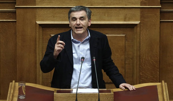 Τσακαλώτος: Έχουμε και μια καβάτζα, αν κάτι δεν πάει καλά