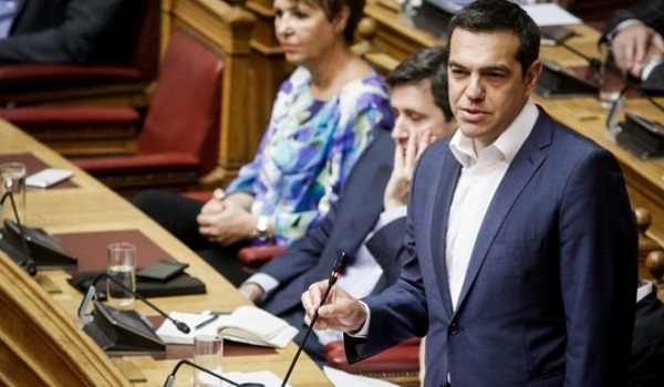 Βουλή: Σύγκρουση στη συζήτηση για την πρότασης μομφής