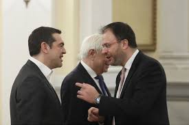 Συνάντηση Τσίπρα με Θεοχαρόπουλου λίγο πριν από την εκδήλωση για την Προοδευτική Συμμαχία