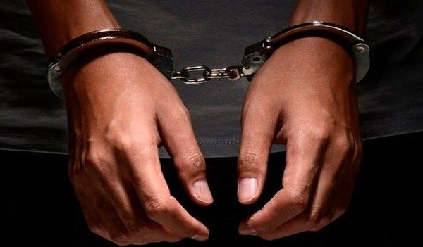Ψυχικό: Έξι συλλήψεις ανηλίκων για ληστεία σε βάρος παιδιών