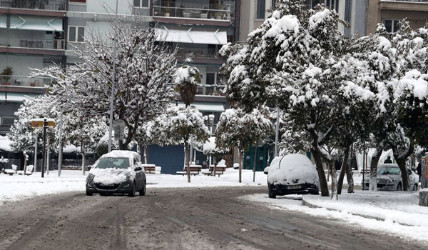 Ο Τηλέμαχος έρχεται με άγριες διαθέσεις και φέρνει χιόνι και στην Αθήνα. Που θα το στρώσει